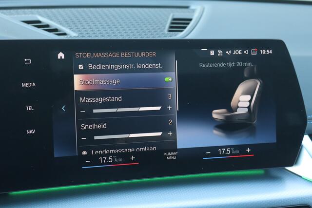 BMW iX1 xDrive30 Launch Edition NL-Auto!! Stoel Massage I HUD I Harman Kardon