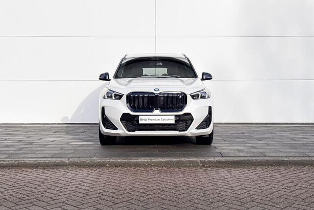 BMW iX1 xDrive30 Launch Edition 67 kWh