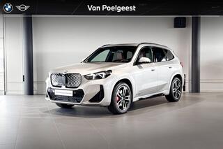 bmw-ix1-edrive20-67-kwh--m-sport-
