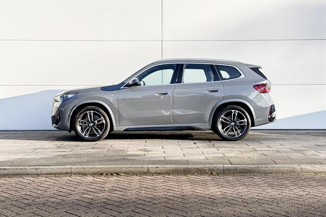 BMW iX1 xDrive30