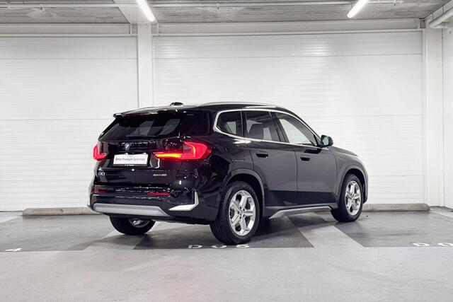 BMW iX1 eDrive20 | Pure Edition | xLine | Premium Pack | Adaptive Led | Comfort Access