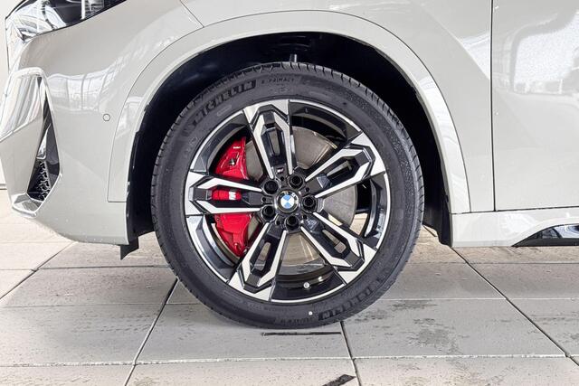 BMW iX1 eDrive20 M Sport Edition Special Request - Beschikbaar vanaf: April 2026