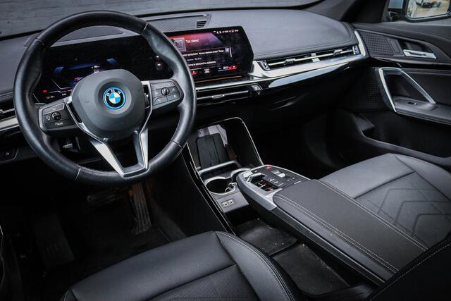 BMW iX1 xDrive30 67 kWh Net binnen - Nu al te bezichtigen