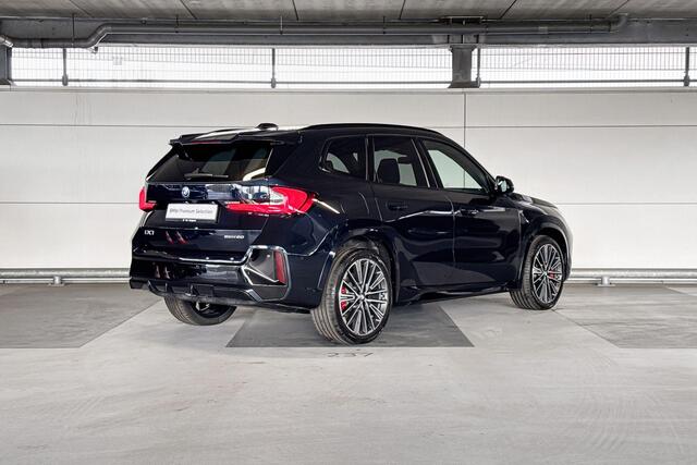 BMW iX1 eDrive20 67 kWh M Sport Edition