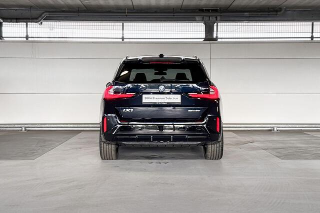BMW iX1 eDrive20 67 kWh M Sport Edition