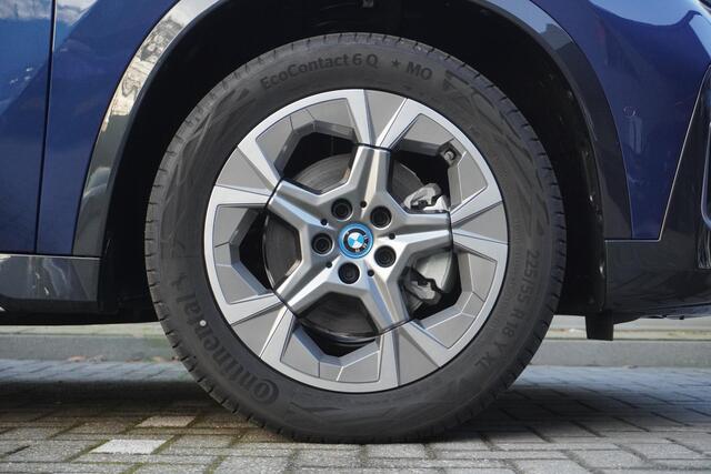 BMW iX1 eDrive20 | xLine | Innovation Pack | Travel Pack