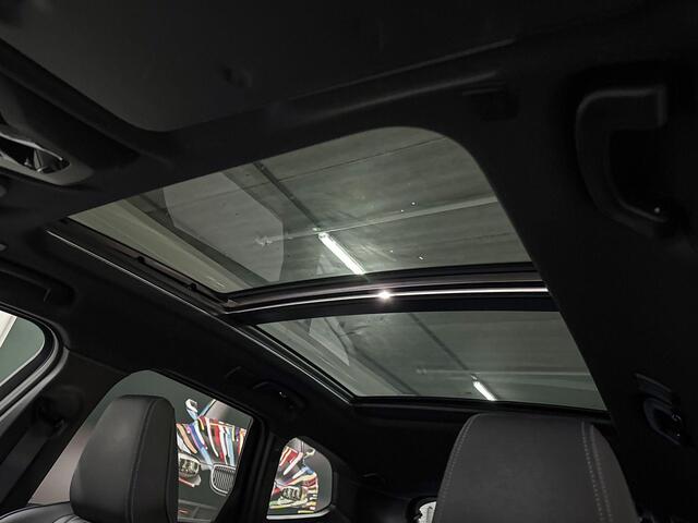 BMW iX1 xDrive30 Launch Edition 67 kWh