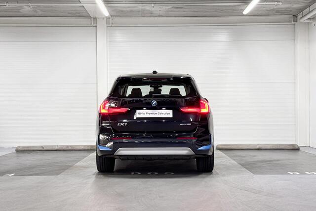 BMW iX1 xDrive30 Launch Edition 67 kWh