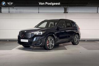 bmw-ix1-edrive20-67-kwh-m-sport-edi