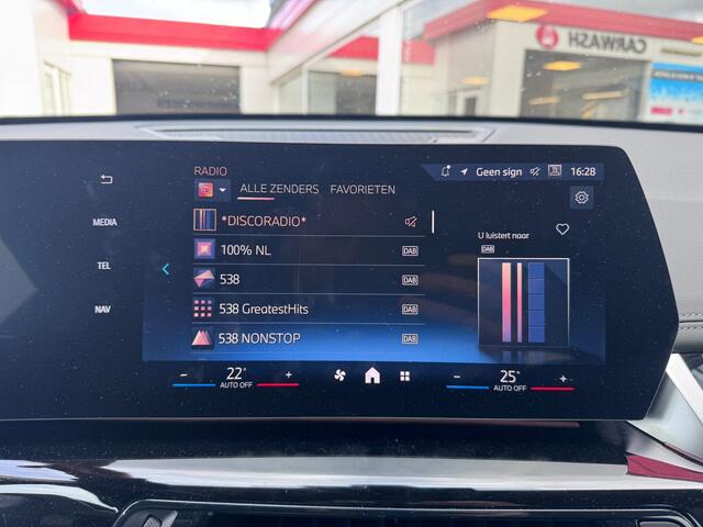 BMW iX1 eDrive20 67 kWh X-line