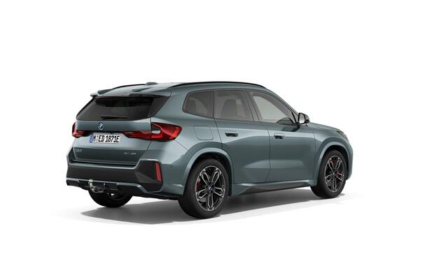 BMW iX1 eDrive20 | M-Sport Pro | 19'' | Panorama. | Harman/Kardon | Elek. stoel. | Trekhaak | Driv. Plus | Stuur + stoelverw. | Massage | Getint glas | Camera