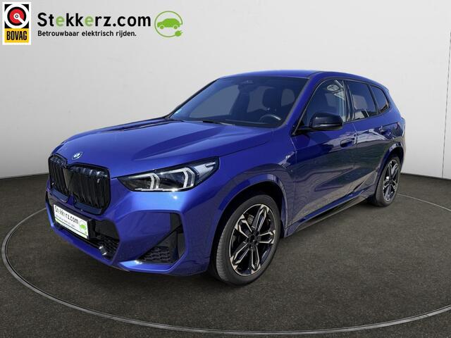 BMW iX1 xDrive30 67 kWh | All-in prijs incl. 12 mnd BOVAG garantie | M-Sport pakket | Aviloo Accutest | Premium Pack