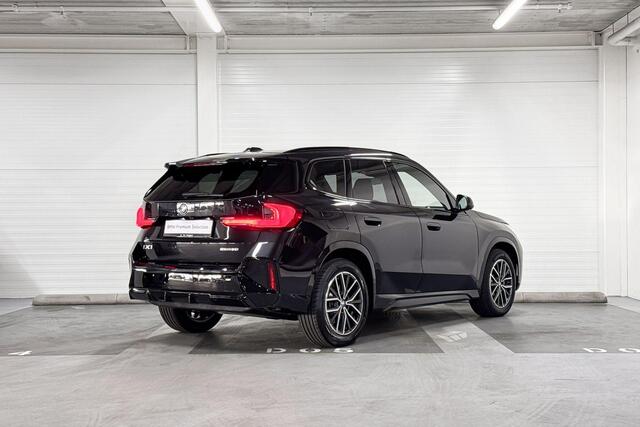 BMW iX1 eDrive20 | M-Sport | Premium Pack | Comfort Pack | Driving Assistant | Harman/Kardon | Comfort Access