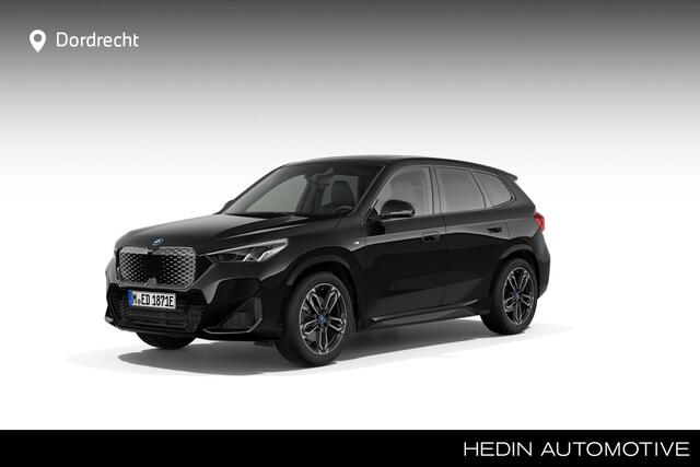 BMW iX1 xDrive30 M-Sport 67 kWh | 19" | Panorama | Driving Assistant Plus | Camera