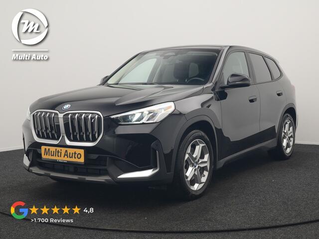 BMW iX1 xDrive30 Launch Edition 67 kWh 313pk Dealer O.H. | Adaptief M Onderstel | Camera | Stoelverwarming | Widescreen Navi | Sfeerverlichting | Apple Carplay | Navigatie | DAB | 18'' L.M. | Virtual | Cruise Control |