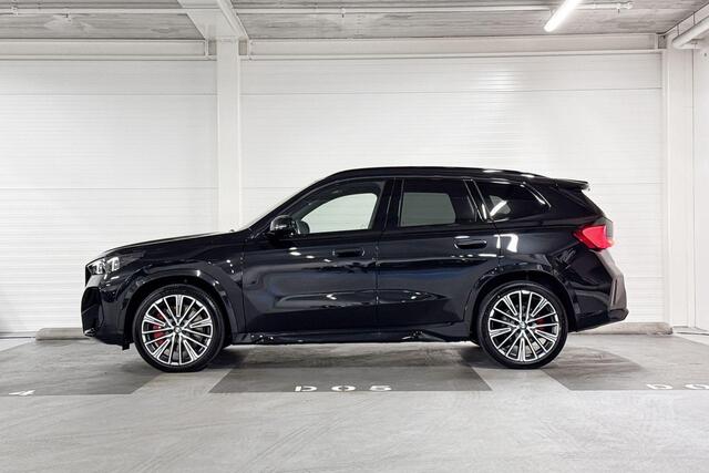 BMW iX1 eDrive20 M-Sport Pro | Travel Pack | Comfort Pack | Premium Pack | Harman/Kardon | Comfort Access | Huisselectie