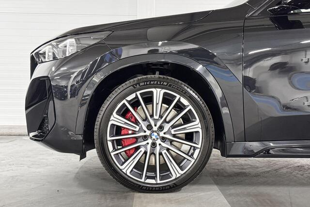 BMW iX1 eDrive20 M-Sport Pro | Travel Pack | Comfort Pack | Premium Pack | Harman/Kardon | Comfort Access | Huisselectie