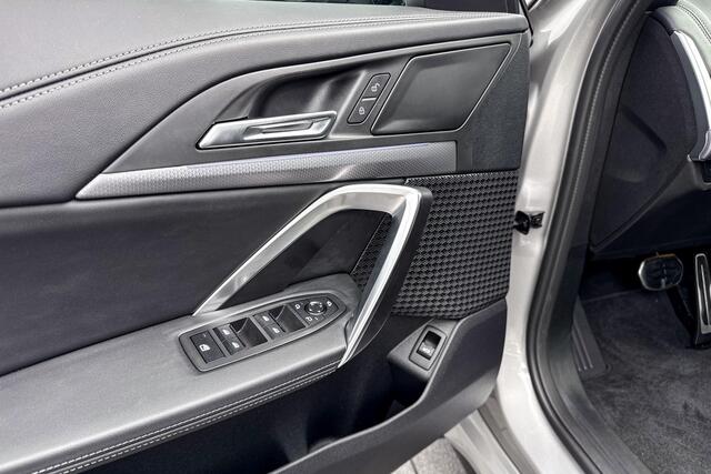 BMW iX1 eDrive20 67 kWh | M- Sport Pro | Premium Pack | Trekhaak |
