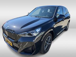 bmw-ix1-xdrive30-launch-edition-67-