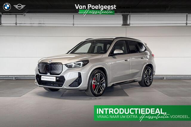 BMW iX1 eDrive20 67 kWh M Sport Edition | M Sportpakket Pro | Innovation Pack | Travel Pack | Trekhaak | Huisselectie