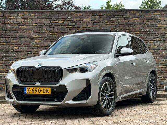 BMW iX1 XDRIVE30 67 KWH M-Sport SOH 98.67% Panodak HenK Headup
