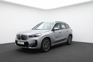 bmw-ix1-20-edrive-m-sport-l-full-le