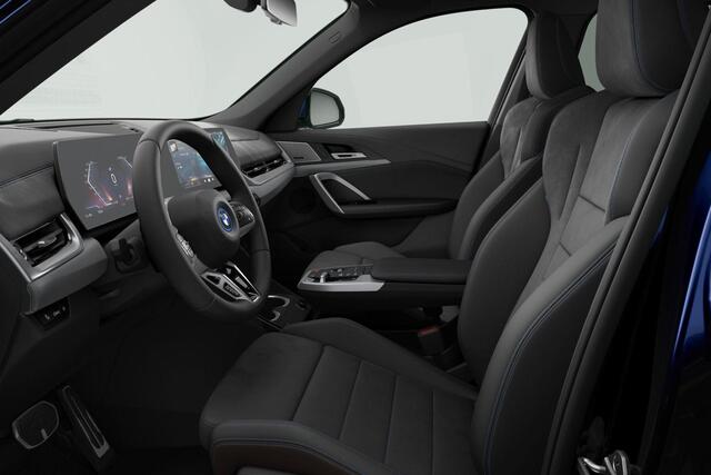 BMW iX1 xDrive30 67 kWh M Sport Edition