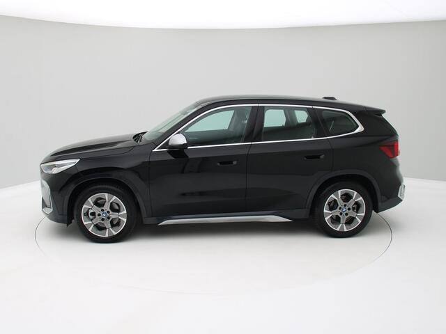 BMW iX1 xDrive30 67 kWh Leder/ Navi/ Virtual Cockpit/ Camera /Elec.Klep
