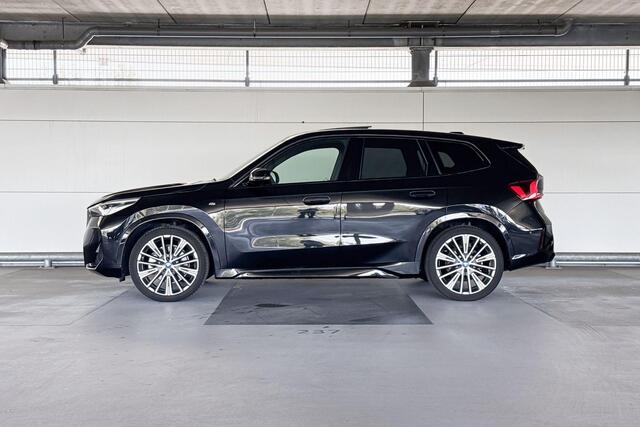 BMW iX1 xDrive30 Launch Edition 67 kWh