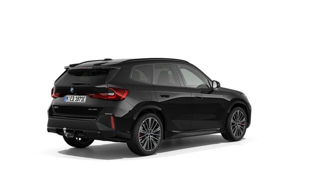 BMW iX1 eDrive20 | M-Sport Pro | 20'' | Panorama. | Driv. + Park. Plus | Head-Up | Trekhaak | Driv. Ass. | Stuur + stoelverw. | Comf. Acc.