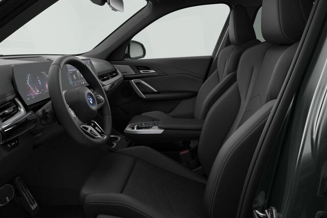 BMW iX1 eDrive20 67 kWh M Sport Edition | M Sportpakket Pro | Premium Pack | Travel Pack