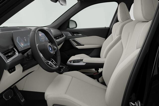 BMW iX1 xDrive30 Launch Edition 67 kWh
