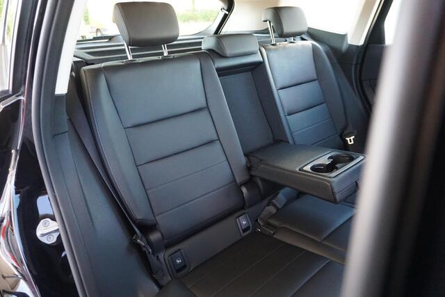 BMW iX1 xDrive30 Launch Edition 67 kWh