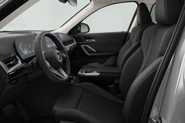BMW iX1 xDrive30 Launch Edition 67 kWh