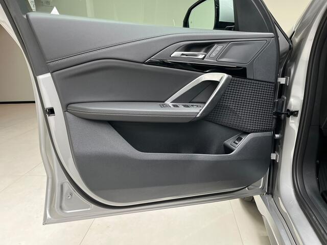 BMW iX1 eDrive20 67 kWh