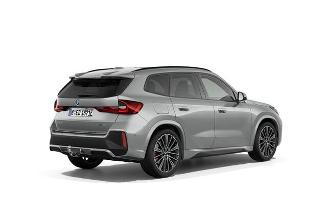 BMW iX1 xDrive30 67 kWh M Sport Edition | M Sportpakket Pro | Innovation Pack | Comfort Pack | Travel Pack | Trekhaak