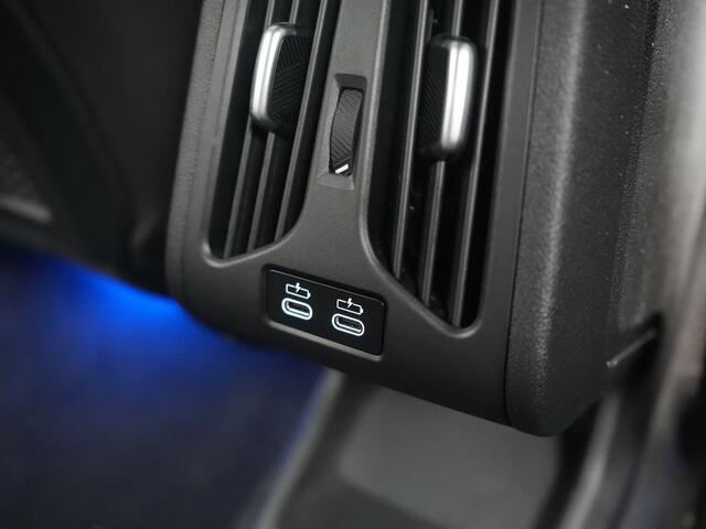 BMW iX1 xDrive30 X Line 67 kWh 313pk Dealer O.H. | Trekhaak Af Fabriek | Adaptive Cruise | Lederen Sportstoelen Massage & Verwarmd | Camera | Adaptief M-onderstel | Blis | Sfeerverlichting | Apple Carplay | Navigatie | DAB |
