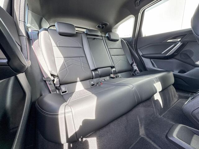 BMW iX1 eDrive20 | 67 kWh | M Sport | Trekhaak |