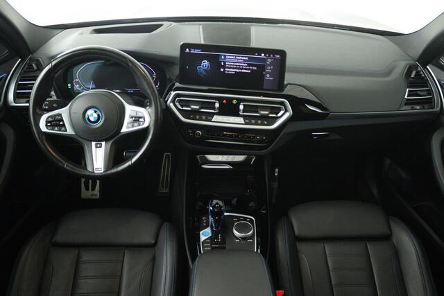 BMW iX3 High Executive 80 kWh (100% SOH, PANORAMADAK, LASER, HEAD-UP, 360 CAMERA, STUURVERWARMING)