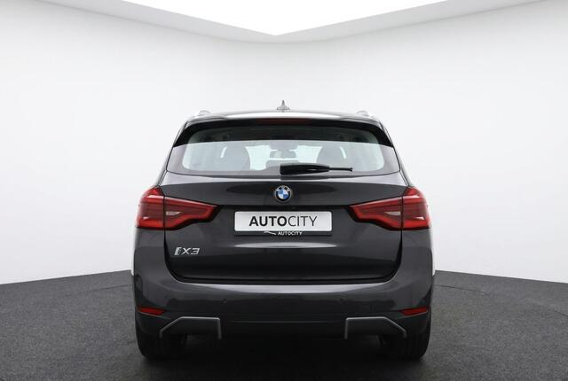 BMW iX3 High Executive 80 kWh Pano | Trekhaak | Harman Kardon | HUD | 360° Camera