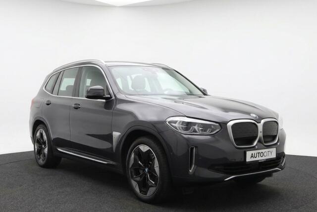 BMW iX3 High Executive 80 kWh Pano | Trekhaak | Harman Kardon | HUD | 360° Camera