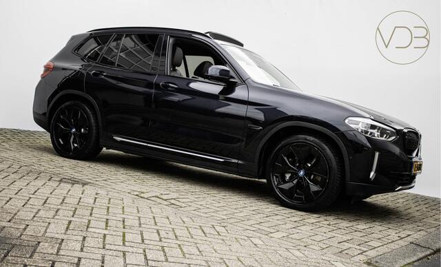 BMW iX3 SOH 93,4% High Executive 80 kWh PANO LEER TREKHAAK