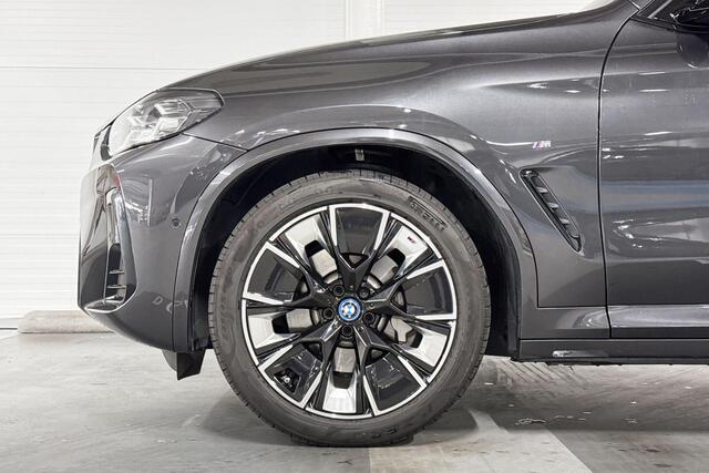 BMW iX3 High Executive | Comfort Access | Trekhaak | Head-Up Display | Harman/Kardon | Parking Assistant Plus