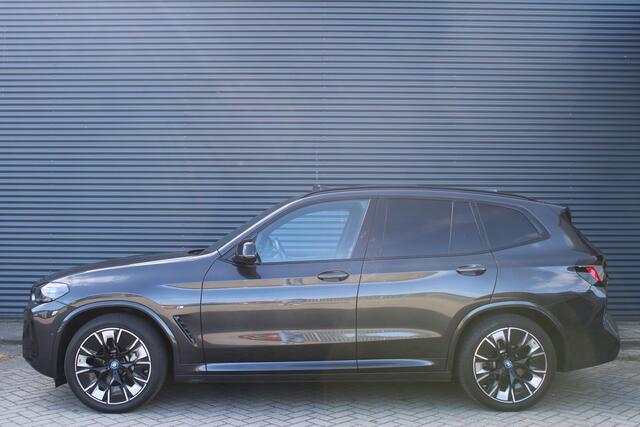 BMW iX3 M-Sport 80 kWh Panoramdak Leer 20"LMV Adaptive-Cruise Shadow-Line