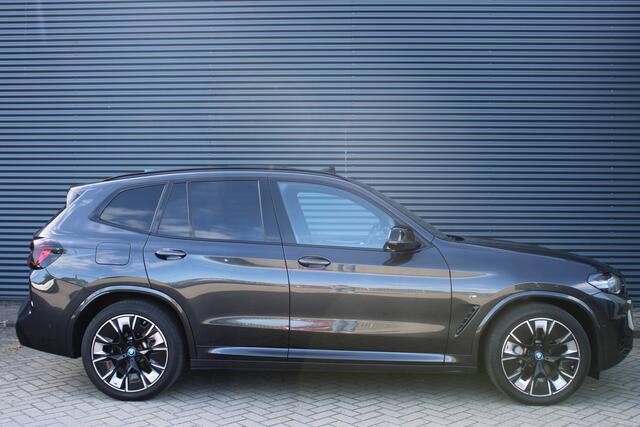 BMW iX3 M-Sport 80 kWh Panoramdak Leer 20"LMV Adaptive-Cruise Shadow-Line