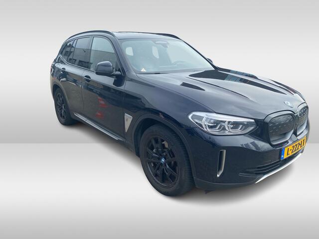 BMW iX3 High Executive 80 kWh / Trekhaak / Panoramadak / 360Camera / Head-up / 20'' / Leder / Harman Kardon / Navigatie / Memory seats / Dodehoek / DAB / Stoelverwarming / Cruise Control Adaptief