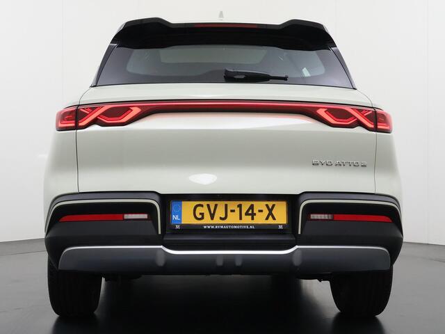 BYD ATTO 2 Boost 45 kWh DIRECT LEVERBAAR | Volledige BYD Fabrieksgarantie t/m 11-2030 of 150.000 km | Stoel & Stuurverwarming | Adaptieve Cruise | 360° Camera | Panoramadak | Dodehoekassistent | Origineel NL Auto