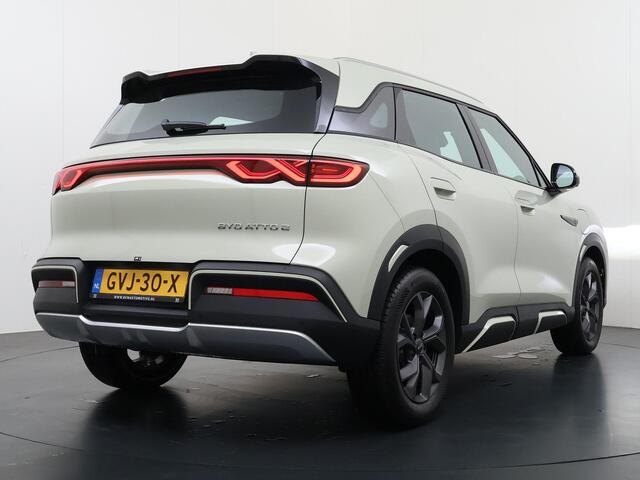 BYD ATTO 2 Boost 45 kWh DIRECT LEVERBAAR | Volledige BYD Fabrieksgarantie t/m 11-2030 of 150.000 km | Stoel & Stuurverwarming | Adaptieve Cruise | 360° Camera | Panoramadak | Dodehoekassistent | Origineel NL Auto