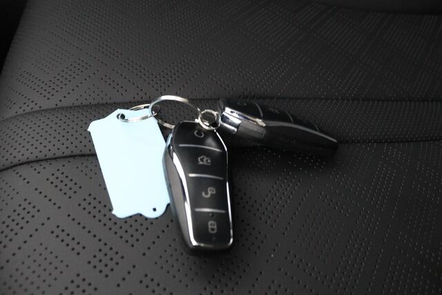 BYD ATTO 2 DM-i Boost NIEUW | 1000 km | Apple Carplay | Navigatie | 360 graden camera | Obsidian Black