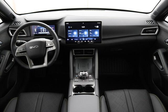 BYD ATTO 2 Comfort 65 kWh Panoramadak | Navigatie | 360 graden camera